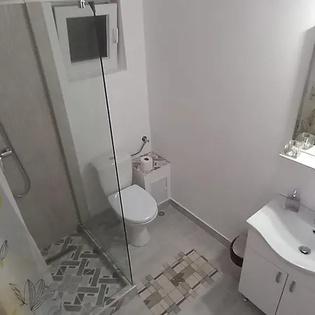 Δωμάτια σε οικογενειακή κατοικία Casa Anamaria