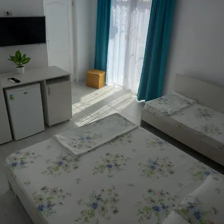 Apartament La Curte Anamaria